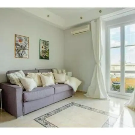 View Design In Sangiovanni Apartment *